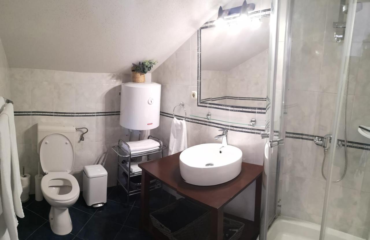 Vila Jadran 奥米什 外观 照片